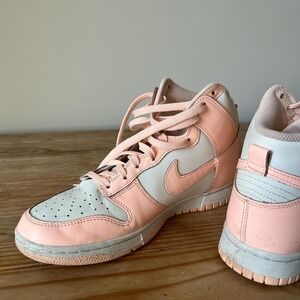 Size 9 - Nike Dunk High Crimson Tint W